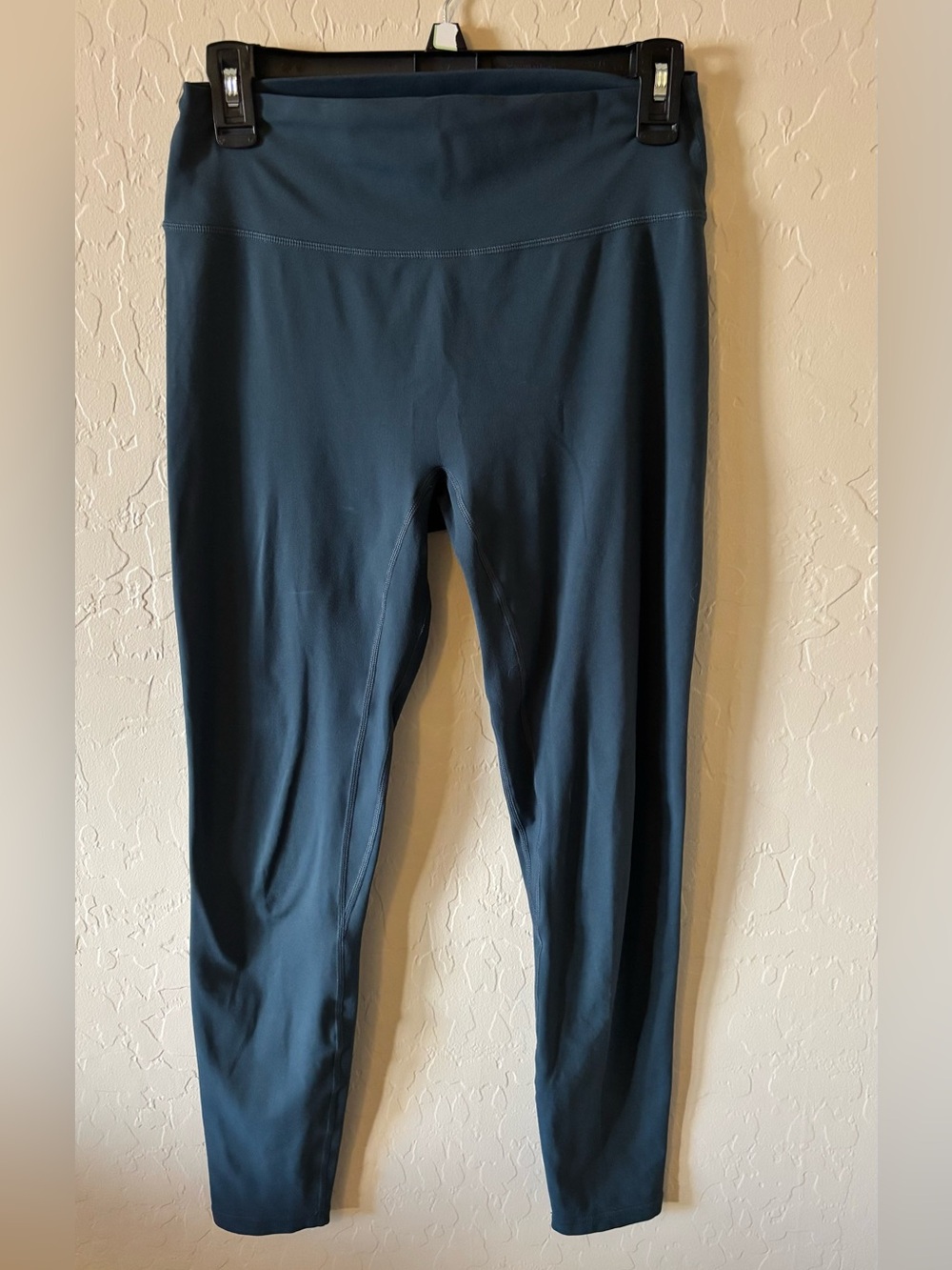 ZYIA Leggings in Teal-Blue Size 8-10 7/8 Length